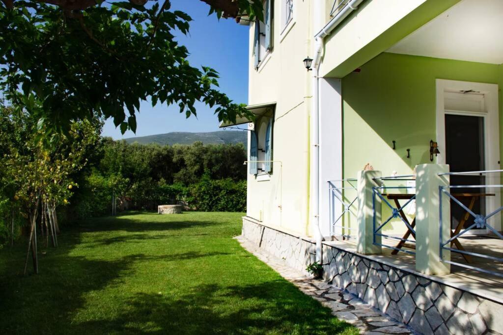 The Cottage House Romírion Buitenkant foto